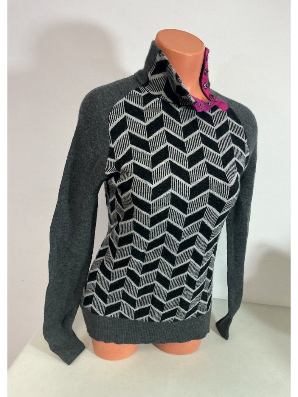Title Nine Wool Sweater Womens Medium